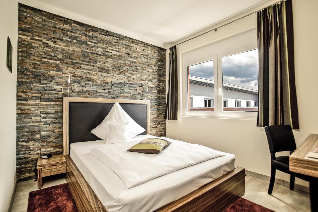Hotel Maxis - Digitaler Self-Check-In - Karlsbad Ruang foto